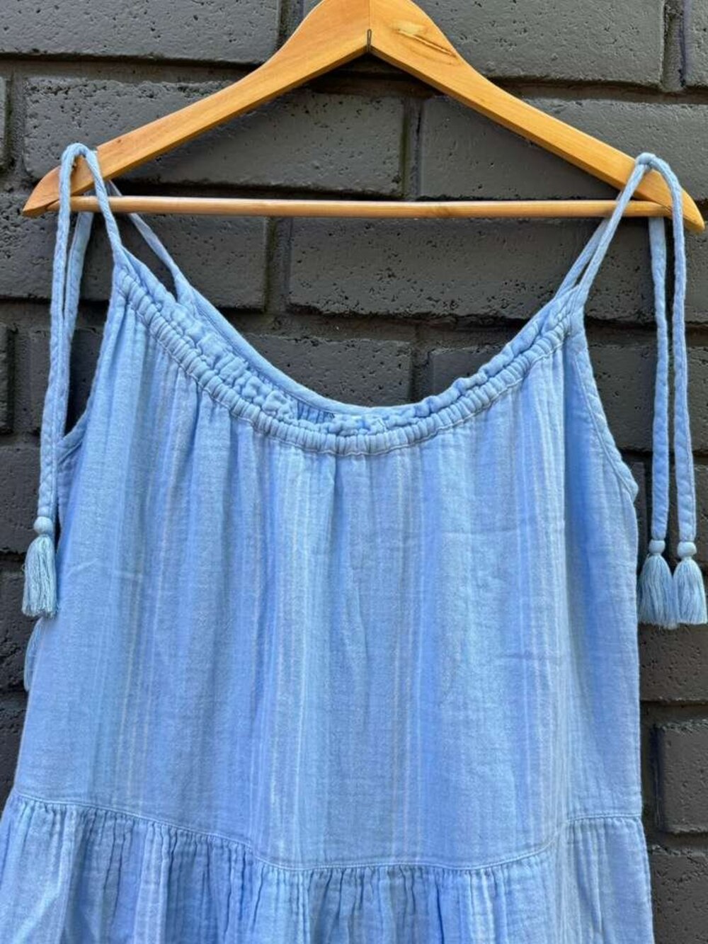 Time & Tru Gauze Tropical Dress Maxi Sundress Boho Tassel Tiered Ruffle Blue L - Picture 3 of 13